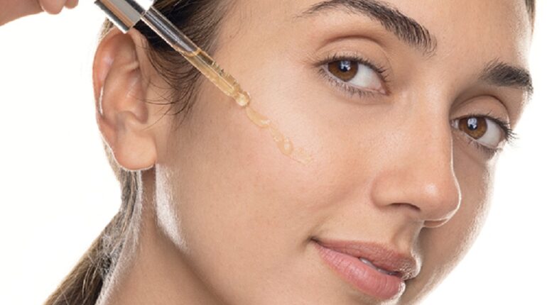 Gold Serum and SPF 50